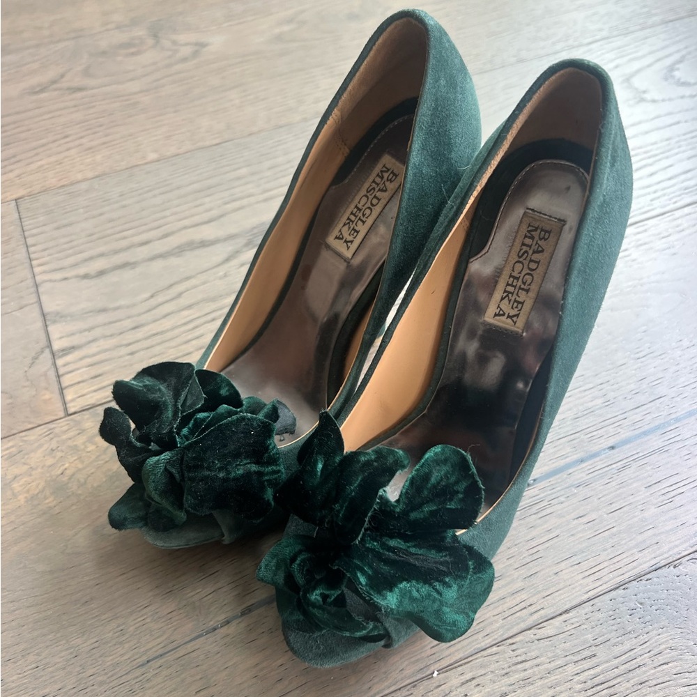Hunter Green Badgley Mischka Heels- size 7.5